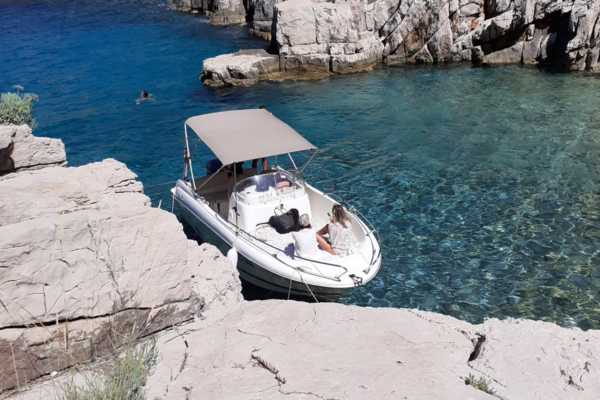 Teranga Boat Charter Makarska
